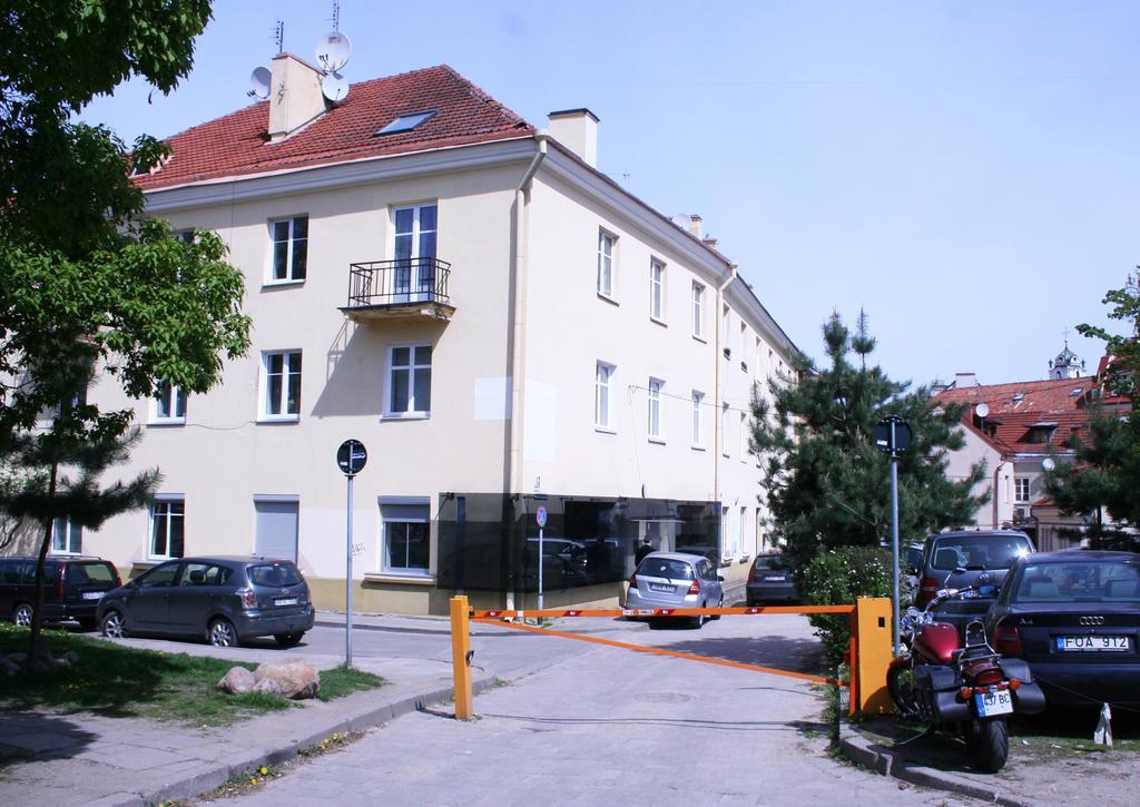 Old Town Apartment Antokolskio VNO Eksteriør billede