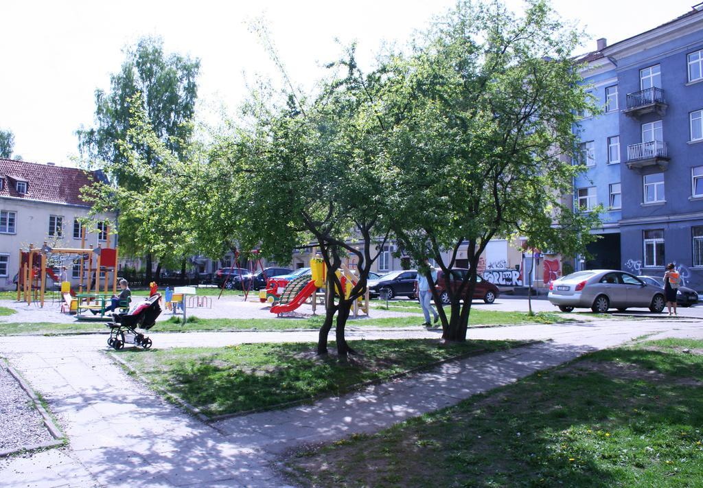 Old Town Apartment Antokolskio VNO Eksteriør billede